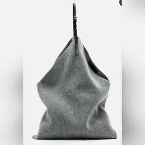 Zara Wool Blend Maxi Bucket Bag 